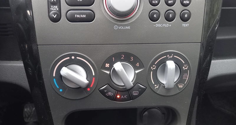 Suzuki Splash cena 18999 przebieg: 149365, rok produkcji 2012 z Kraków małe 352